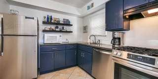 201 N Portland Ave Gallery 10