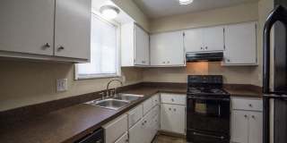 Monon Living Gallery 71