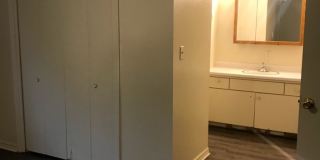 1211 Gallery 9