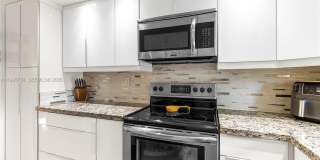 9200 W Hollybrook Lake Drive Gallery 10