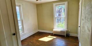 655 East 7th Street - 2nd Fl Back Gallery 1