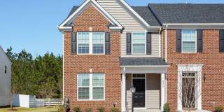 BEAUTIFULLY RENOVATED TOWNHOME IN MECHANICSVILLE Gallery 1