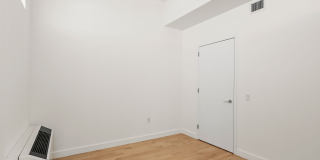 15 Broad Street Gallery 6