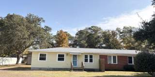 404 Norton Street Gallery 1