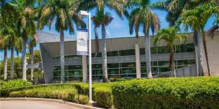 676 Royal Palm Place Gallery 29