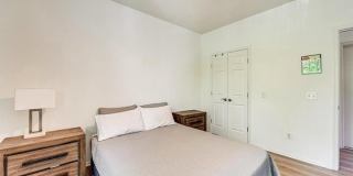 1600 SPRING GATE Drive Gallery 23