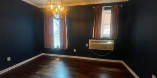 Dupont Circle 2-level Condo at The Cygnet. 1 Bed/1 Full Bath, Fireplace and Modern Kitchen Gallery 17