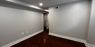 382 Harvard St Gallery 24