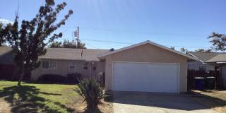 NOW AVAILABLE!! Very Nice Home In Gustine Gallery 1