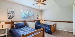 Stunning 4 BDR Fully Furnished Home in Broomfield Gallery 24