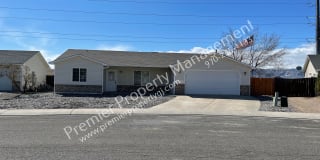 653 Garrett Way Gallery 1