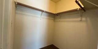 2460 Lakeside Drive Gallery 9