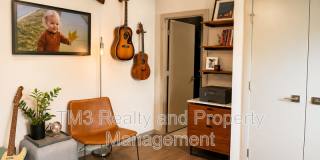 2436 Forest Avenue Gallery 17