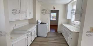 Single Story 3 BD/1BA Home with 2 Car Garage! Gallery 25