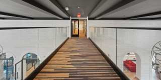 Leksa at Cityplace Gallery 18