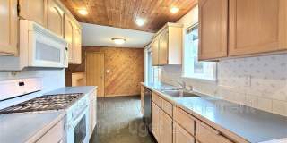 8002 W Glen Dr Gallery 11