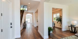 NEW 5 bedroom 4.5 Bath with Pool Gallery 12