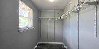 4BR/3BA Updated Home Gallery 25