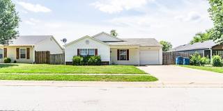 306 Parkcrest Drive Gallery 1