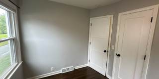 4 Bedroom House in St. Louis Park Gallery 11
