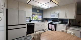 262 Country Club Dr. Gallery 7