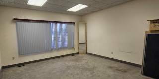 681 S BROADWAY Gallery 7