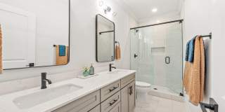 The Townes at SouthPark Gallery 37