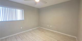 2515 BAYSHORE GARDENS Parkway Gallery 11