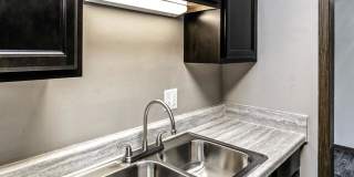 Edgewater Court Apartments Gallery 21