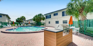 Spectra at Plantation Gallery 10