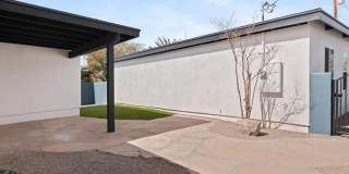 1815 E Waverly Street Gallery 21