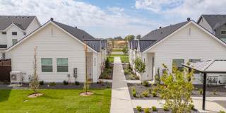 4113 Saylor Lane A Gallery 1