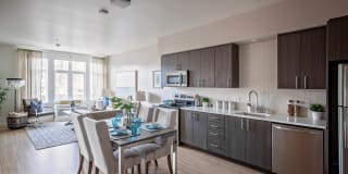 North Hollow Gallery 21