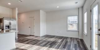 The Mark Townhomes Gallery 32