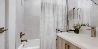 Stylish 2BR Boulder Retreat | Rooftop Deck & Prime Location Gallery 26
