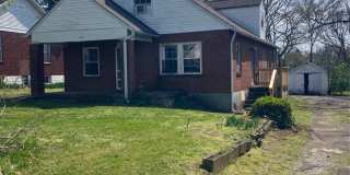 1606 E Sharpe Ave. Gallery 4