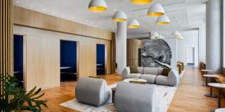 The Astrid Gallery 16