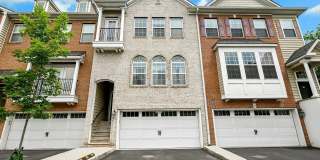 16 CREEKSIDE COURT Gallery 1