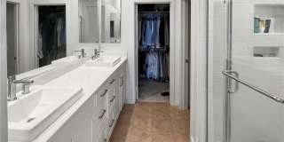 125 Cadence Gallery 4