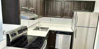 Cross Creek Apartments Gallery 1