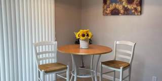 Beautiful 3 Bedroom Home with Vaulted Ceilings, Washer & Dryer Included Beautiful 3 Bedroom Home with Vaulted Ceilings, Washer & Dryer Included Gallery 9