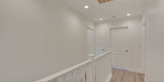 2 Story 2 Bedroom Gated Community Amazing Location Gallery 20