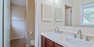 4907 37TH Place Gallery 36