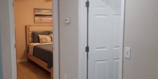 Stunning Short Term Rental! Gallery 11