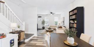 AUGUST 1 Beautiful 3 bedroom 1 bath house - private yard - ample parking quiet street Gallery 6