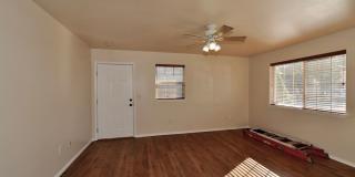 3 bed 2 bath rancher duplex (stainless appliances & granite counters) 3 bed 2 bath rancher duplex (stainless appliances & granite counters) Gallery 4