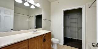 12925 CENTRE PARK Circle Gallery 12