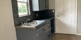 3 Bed 1 Bath Newly Remodeled Home in Del City Gallery 4