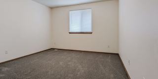 **Move-In Special**Beautiful updated 5bd/2.5ba home is move in ready! Gallery 14