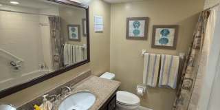 1 bed 1 bath FURNISHED unit in Whiskey Creek Gallery 9